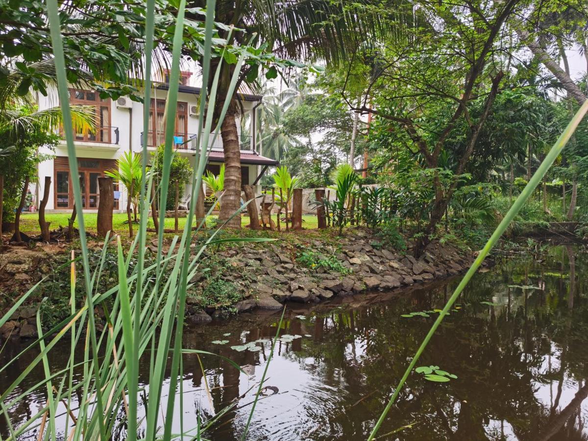 Ruwinsons Canal Garden Anuradhapura Buitenkant foto